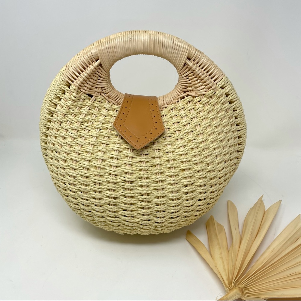 Boho Woven Straw Rattan Clutch Purse